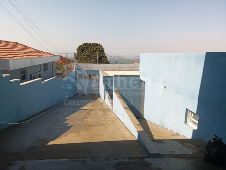 VENDA: im19: Casa – Bairro: Centro – Altinópolis/SP