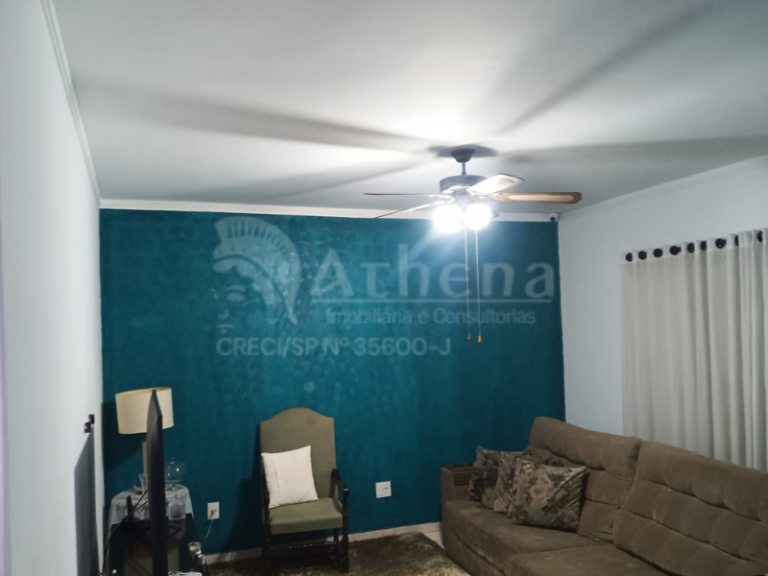 VENDA: im19: Casa – Bairro: Centro – Altinópolis/SP