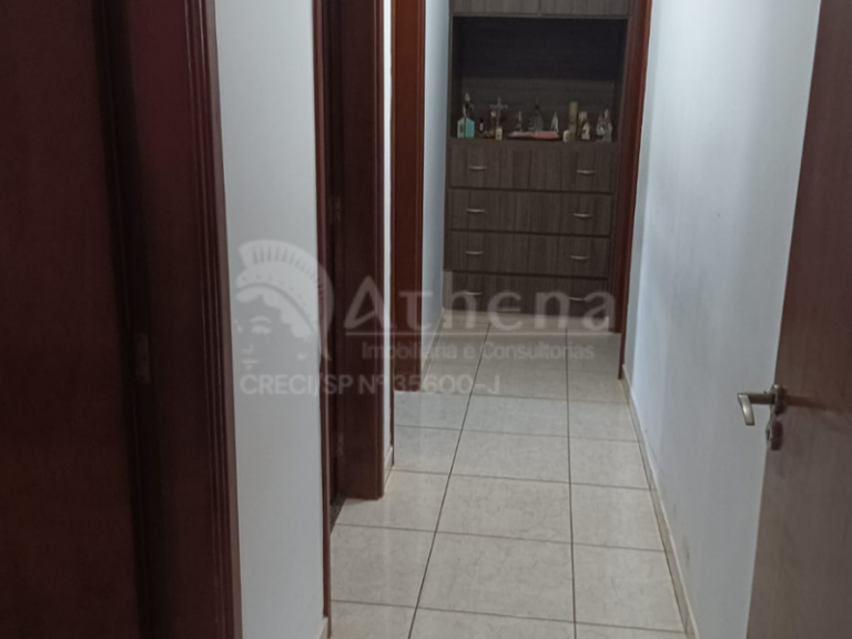 VENDA: im19: Casa – Bairro: Centro – Altinópolis/SP