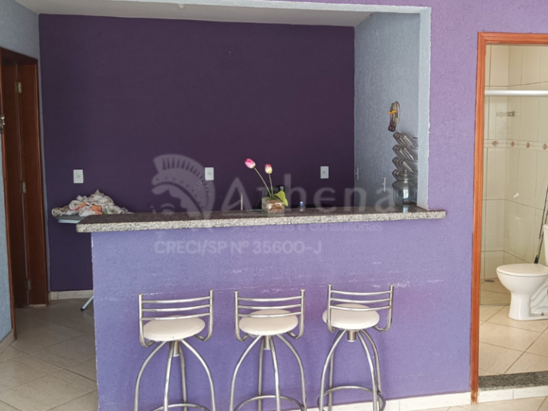 VENDA: im19: Casa – Bairro: Centro – Altinópolis/SP