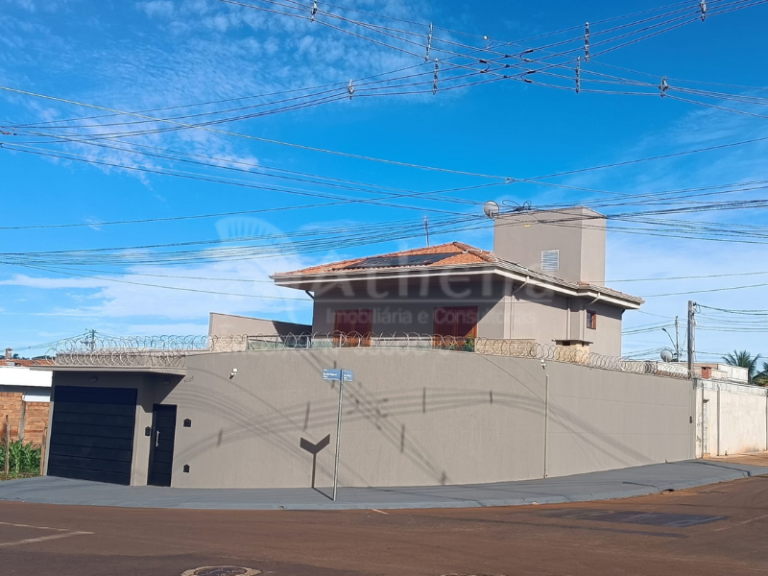 VENDA: Código im22 – Rua Sarah Miguel Felix, 1005 – Bairro: Jardim Luiza – Altinópolis